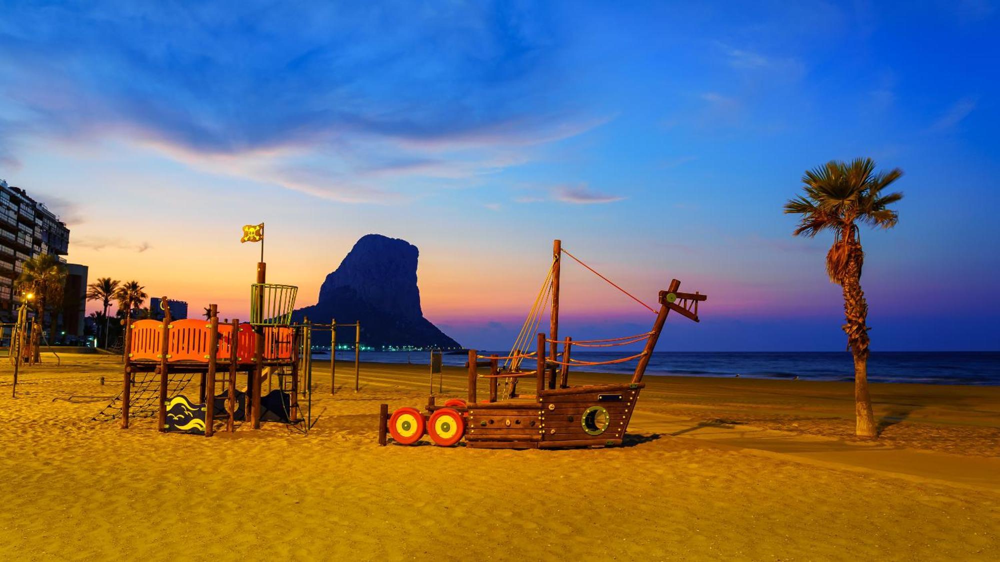 Casa Sunrise - Costa Blanca House With Rooftop, Swimming Pools And Panoramic Sea And Views Calp